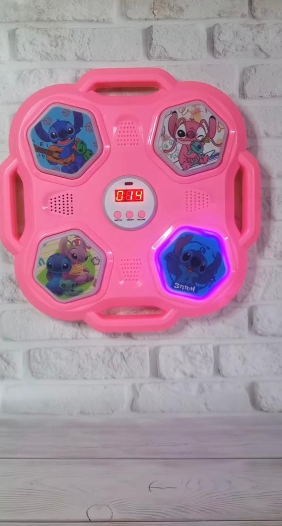 Machine de Boxe Stitch Musicale Rose – آلة الملاكمة الموسيقية للأطفال